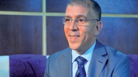 حفيظ دراجي ..قليل من الرياضة وكثير من “السياسة”