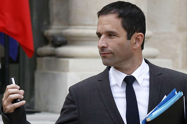 Benoit Hamon prêt à présenter des excuses formelles aux Algériens