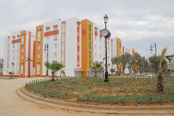 Tebboune: Les walis et les maires refusent de distribuer 115.000 logements!