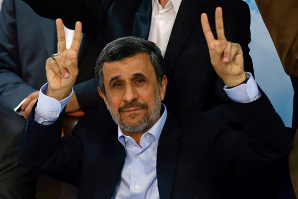 Iran : Mahmoud Ahmadinejad se porte candidat à la présidentielle
