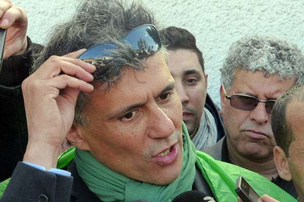 Nekkaz porte plainte contre Saadani