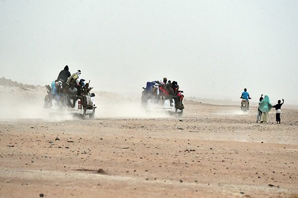Algérie/Niger: une trentaine de migrants ont péri dans le desert