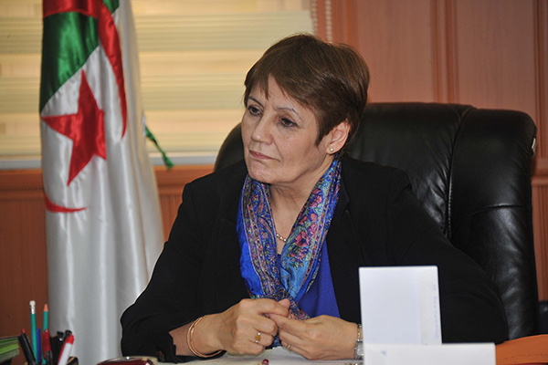 Ouyahia dénonce le lynchage de Benghebrit