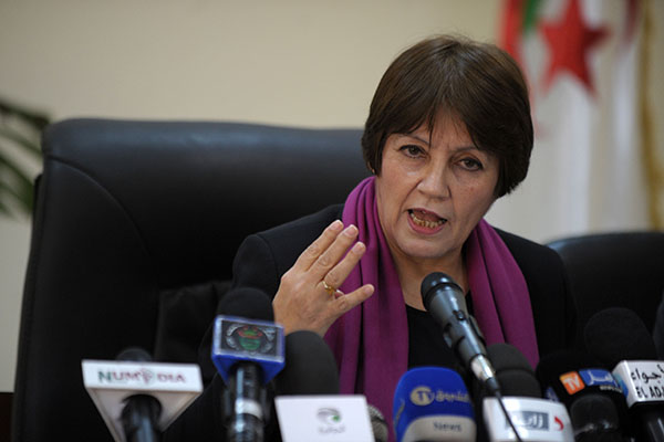 Benghebrit: “Les enseignants contractuels ne seront pas intégrés directement”