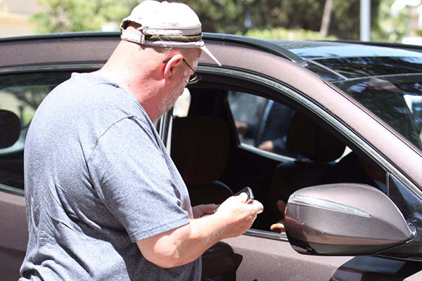 Inhumation de Kamel Rezzag Bara : Sidi Saïd persona non grata