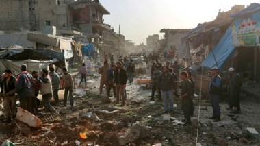 Syrie: plus de 60 morts dans des raids aériens sur un marché (nouveau bilan)