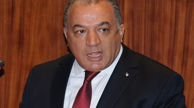 Parlement: la guerre des mots enflamme le FLN