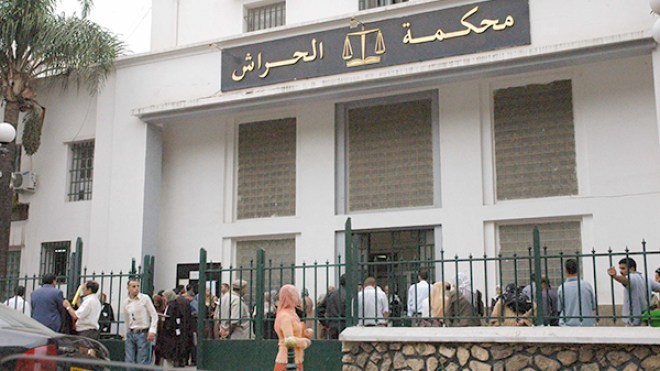 مدير شركة يحرر صكوكا بقيمة 30 مليارا من دون رصيد!