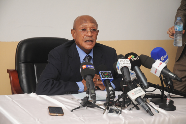 Zoukh: 20.000 familles relogées avant fin 2015