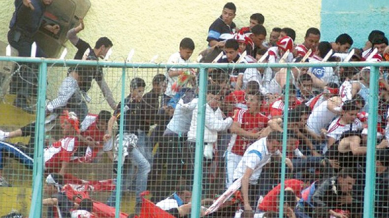 اعتقال 30 مناصرا وحجز قنابل مولوتوف