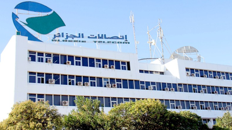 تخفيضات جديدة في الإنترنت والمكالمات لفائدة 700 ألف أستاذ