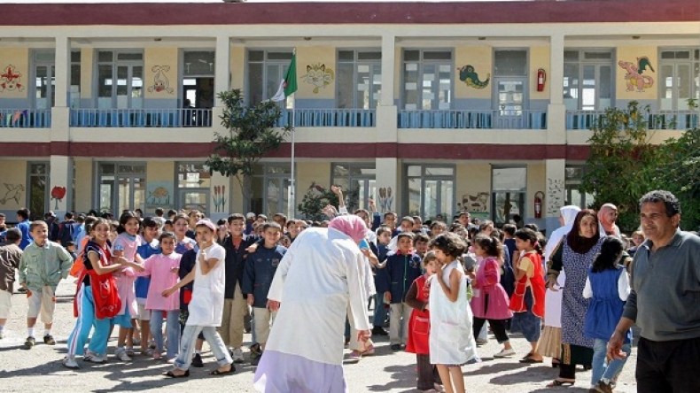 المنحة المدرسية لم تصل سوى 3 بالمائة من محتاجيها