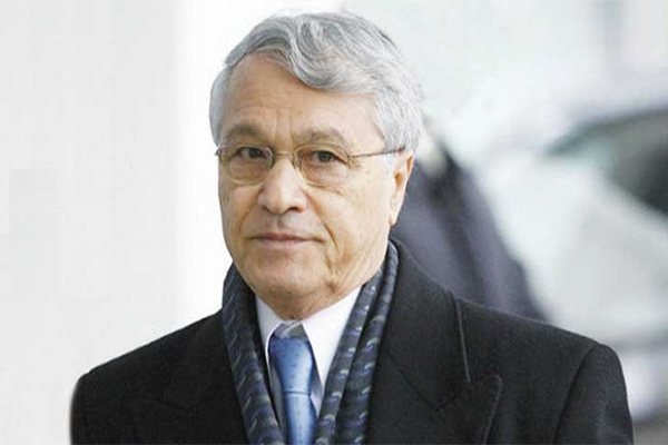 Chakib Khelil prévoit une hausse des prix du pétrole la fin de l’année