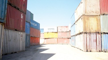 Over 500 unknown containers kept in port for 5 years