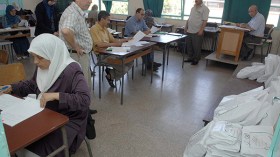 أساتذة ثانويات يتوقفون عن العمل للمطالبة بمستحقاتهم لدورتي بكالوريا 2017