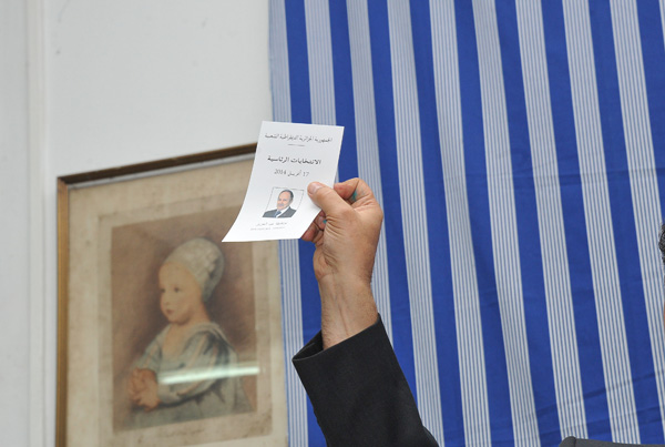 Bouteflika crushed rivals in silence