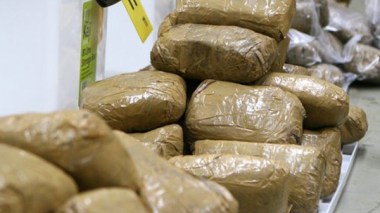 Trafiquants de drogue: Ouyahia appelle à la peine capitale