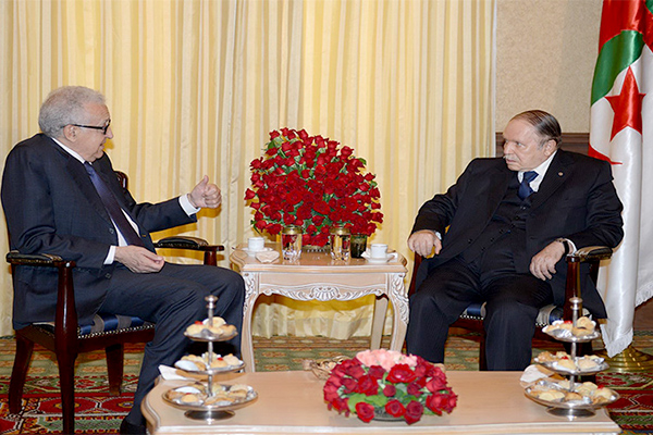 Brahimi en visite personnelle à Bouteflika