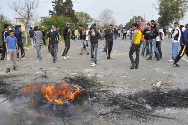 Who wants to drag the streets into anarchy and turmoil?