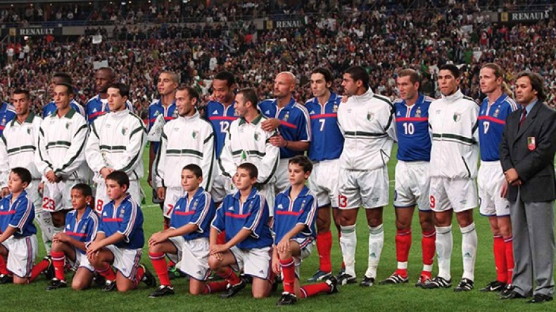 La France manifeste son intérêt d’organiser un match amical avec l’Algérie