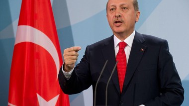 Erdogan à Abadi : « Tu n’es pas à mon niveau, restes sage »