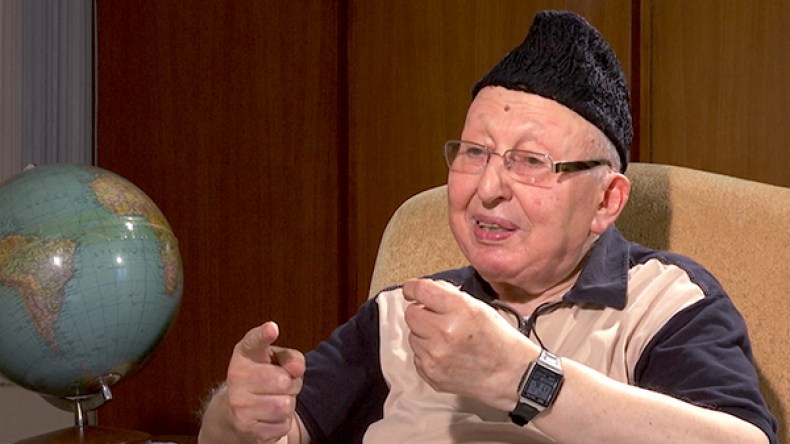 أدخلنا الطلبة في “المعماعة” حتى تنتصر الثورة