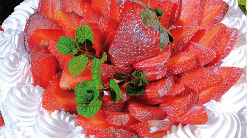 حلوى بالفراولة