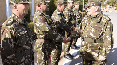 Gaid Salah:«Davantage d’efforts au service de l’Algérie et de la défense de sa souveraineté»