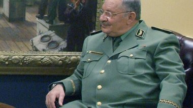 Gaïd Salah reçoit le commandant de l'Africom