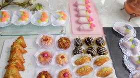 حلوياتVIP  بـ150 دج وأخرى للزوالية بـ10 دج