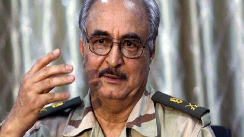 حفتر ينجو من هجوم انتحاري