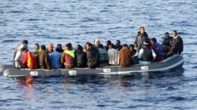 إحباط محاولة هجرة سرية لـ19 شابا بسواحل الشلف