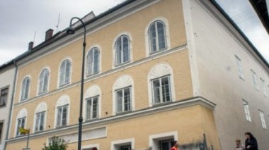 L’Autriche veut raser la maison natale d’Hitler