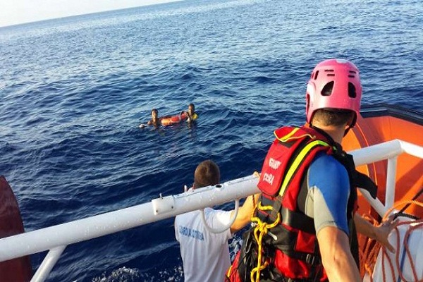14 harraga sauvés d’une mort certaine au large de la Sardaigne