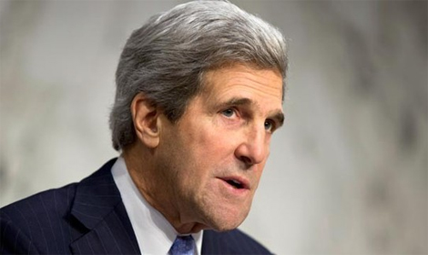 John Kerry à Alger en pleine campagne électorale