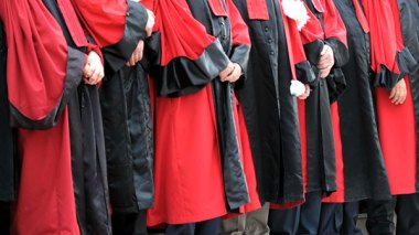 Le président Bouteflika procède à un mouvement dans le corps de la Magistrature