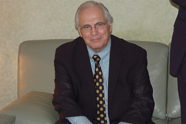 Christopher Ross reprend ses visites diplomatiques