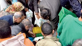 عودة أزمة أكياس الحليب بقوة إلى البويرة