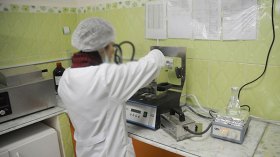 مخابر بمعايير دولية لمراقبة تجاوزات مافيا الإستيراد