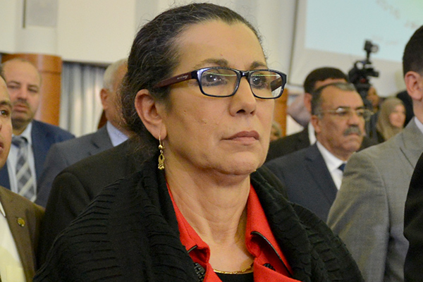 Hanoune assiste à l’approbation de la nouvelle Constitution