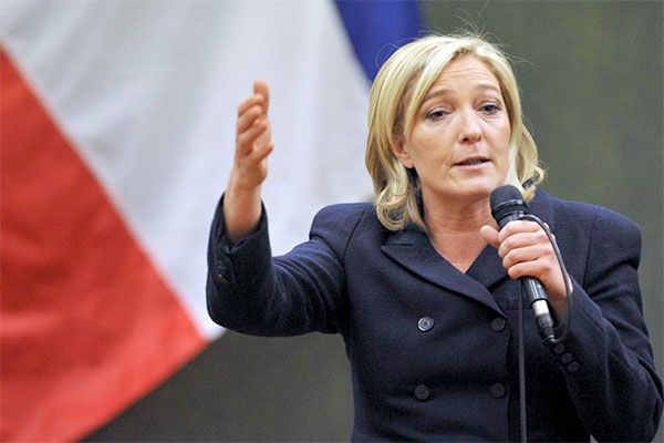 Le Pen appelle à la fermeture des mosquées et à l’expulsion des imams
