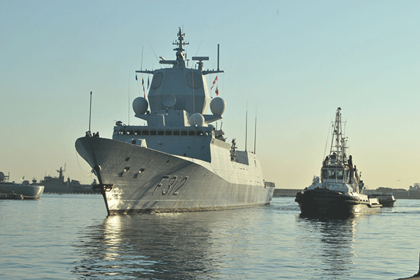 Exercices maritimes entre les forces navales algériennes et le 1er groupe naval de l’OTAN