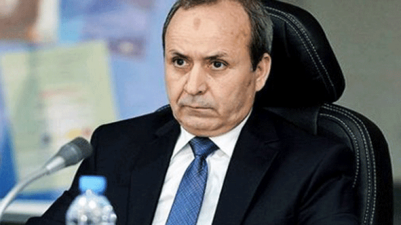 حسبلاوي يأمر بضرورة العناية بالأطباء المقيمين!