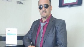 فنانون يقتحمون الانتخابات البلدية.. محمد بومدين وحكيم دكار ضمن قوائم الأفلان!!