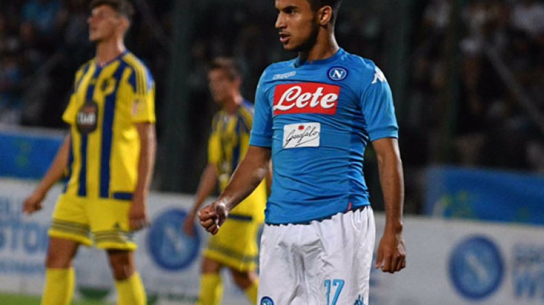 نادي نابولي يريد إعارة آدم وناس إلى كييفو فيرونا