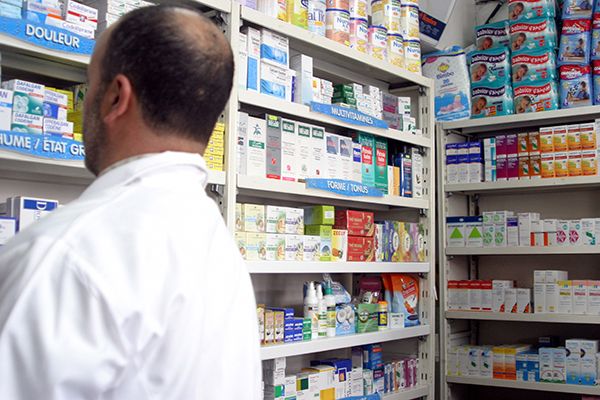 Boudiaf exige une pharmacie dans chaque établissement de santé