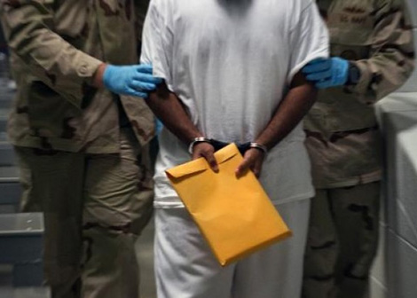 6,500 Algerian detainees abroad await for execution or amputation of the hand