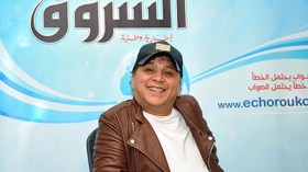 الشاب رشدي يهاجم المخزن بأغنية “زيتنا في دقيقنا والبراني برّا”