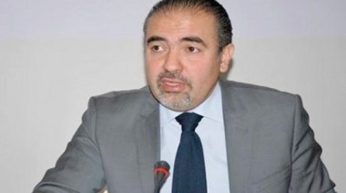 Algerian government starts negotiations with 400 Algerian billionaires in France to face the oil crisis