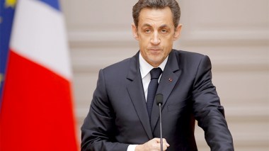Sarkozy promet de revoir les accords d’Evian!